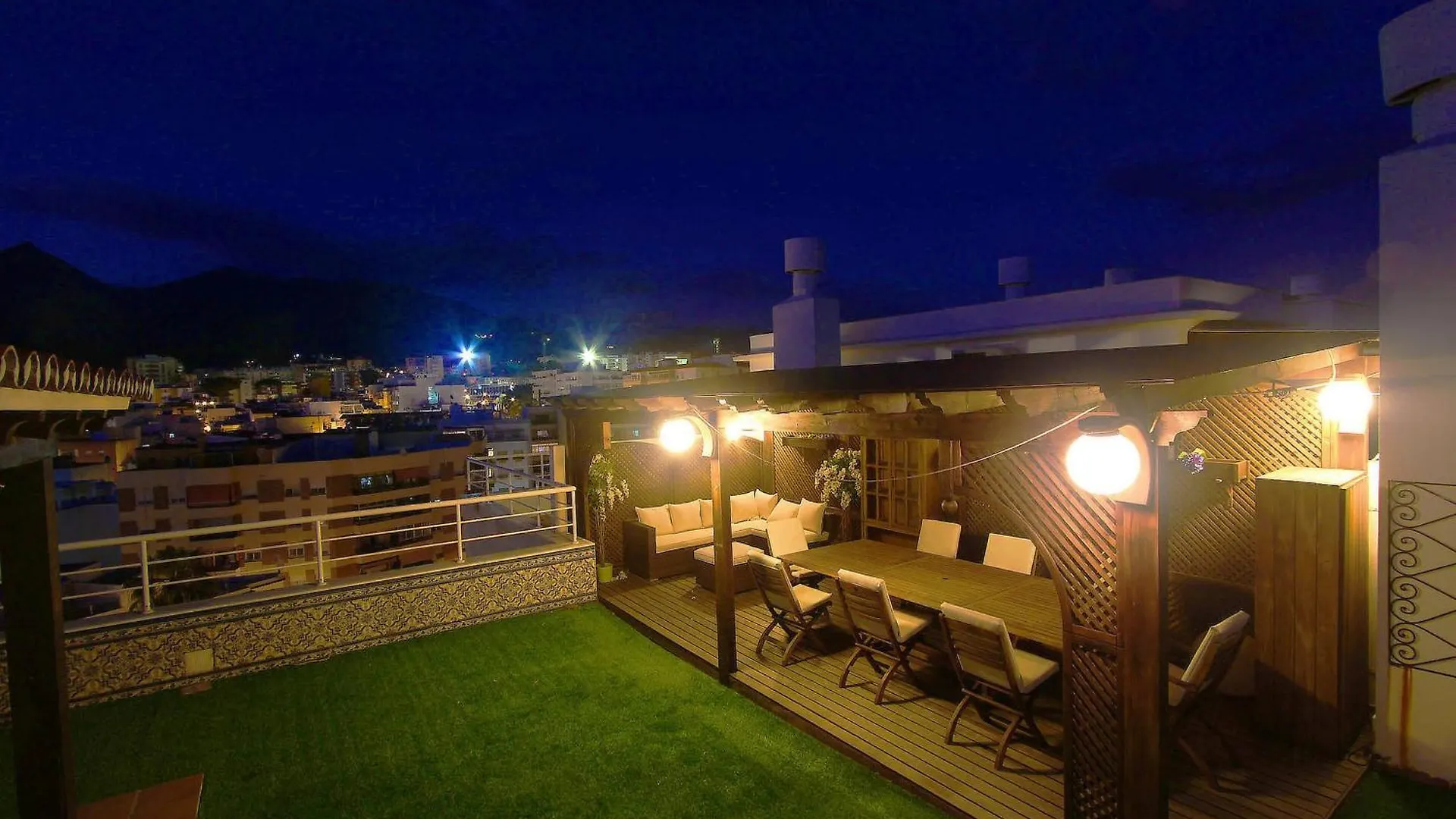 Apartment 1149 Unique Beachfront Penthouse Marbella Center 400M2
