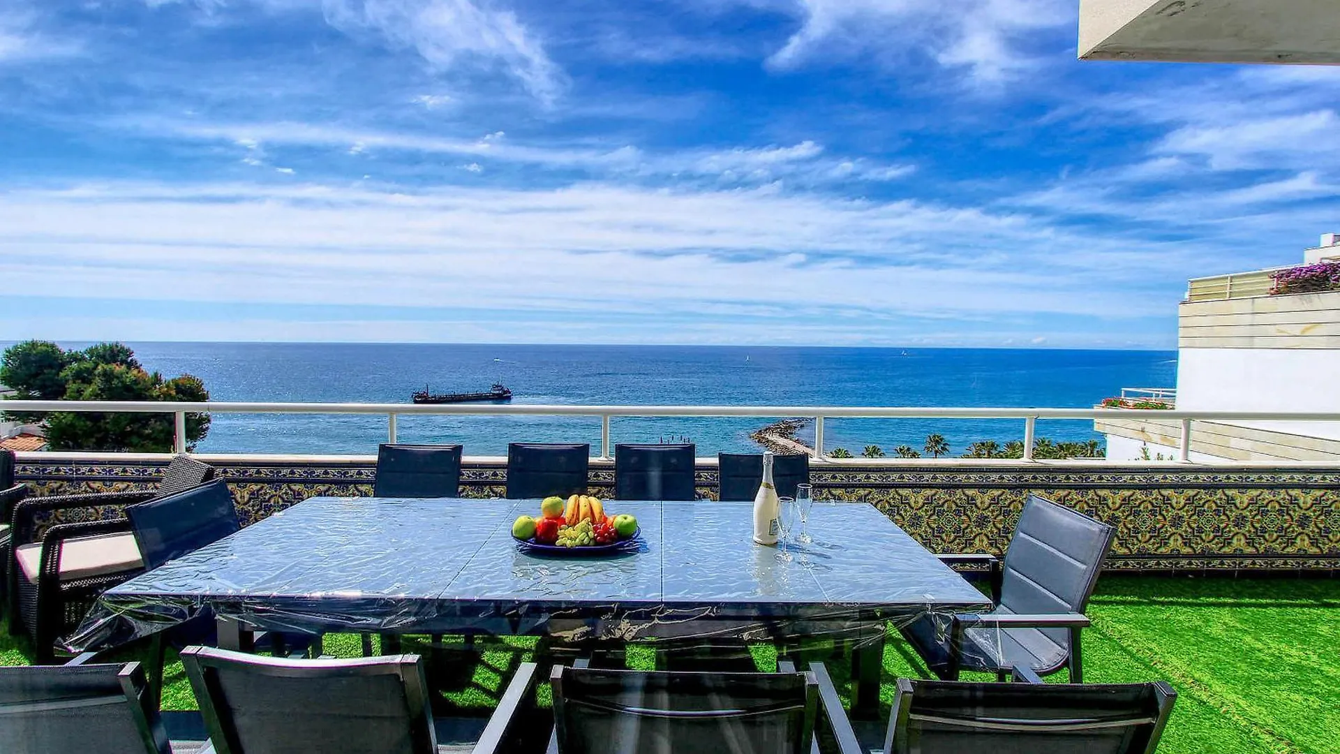 1149 Unique Beachfront Penthouse Marbella Center 400M2 Apartment 0*,  Spain